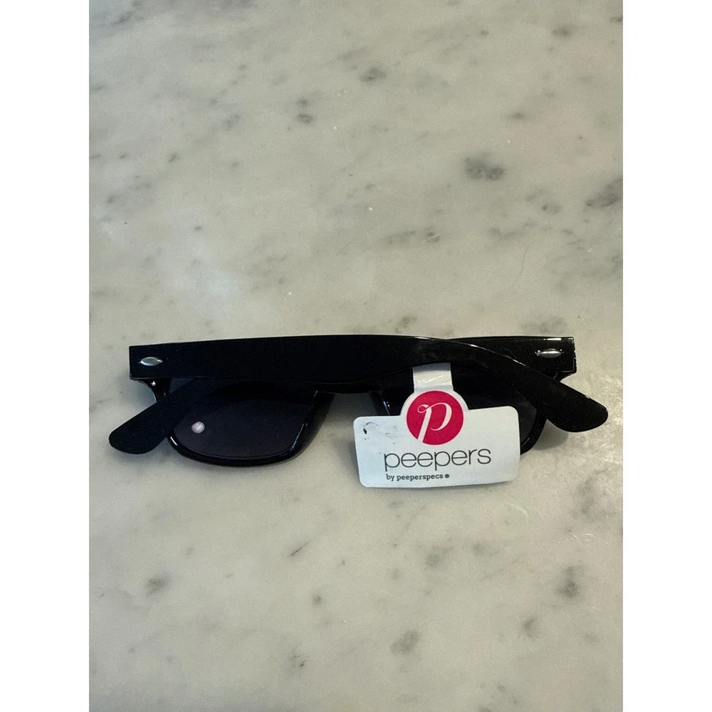 Peepers by Peeperspecs Clark Black Reading Sunglasses +3.00 Sun Readers 584300